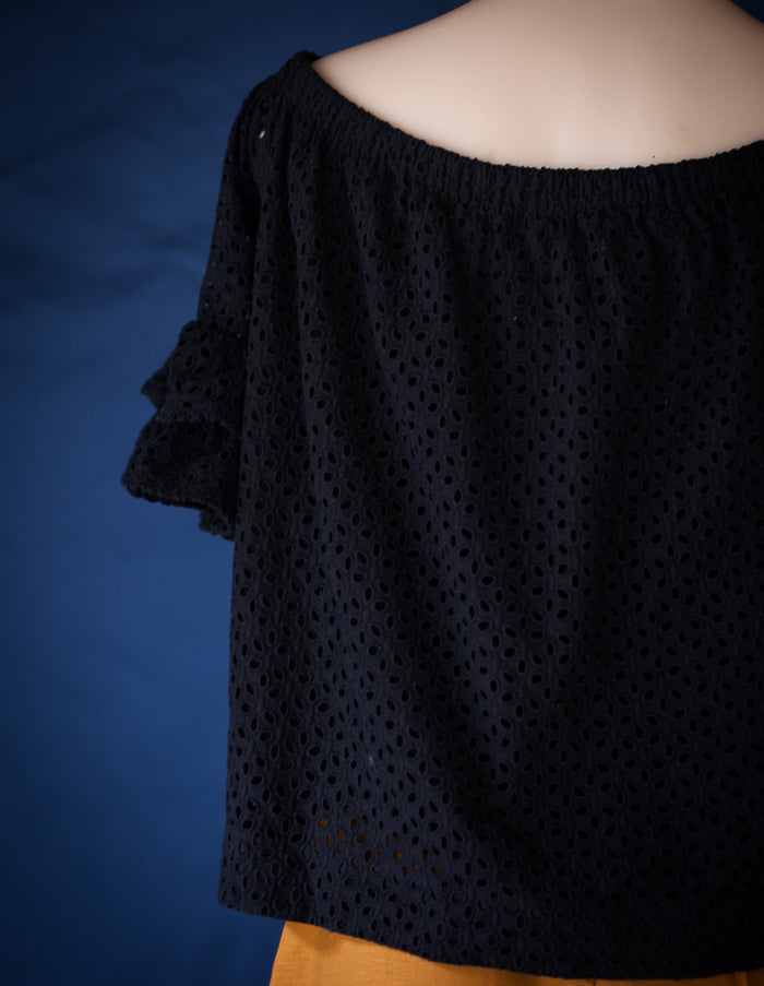 seed heritage black preloved top.  The fabric is gorgeous broderie anglaise, in a size XL.